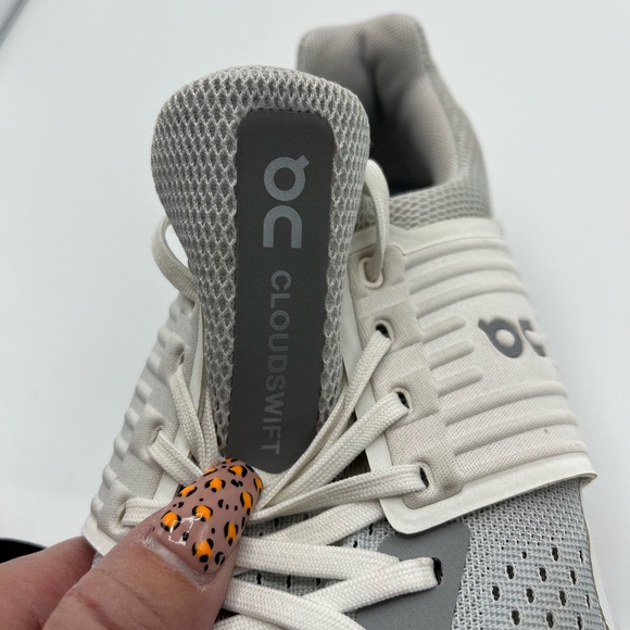 On Running Athletic Shoes in Gray and White - Picture 11 of 11